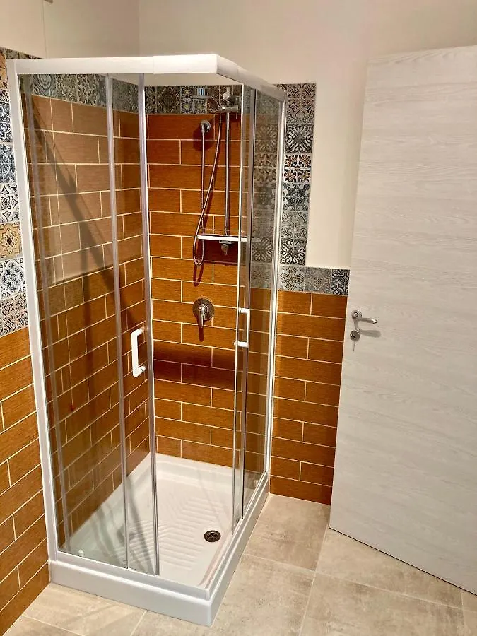 B&B Ruota Di Carretto Nicolosi 0*,  Italy