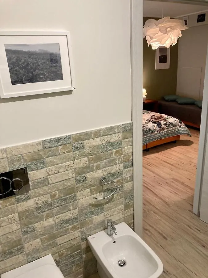 B&B Ruota Di Carretto Nicolosi 0*,  Italy